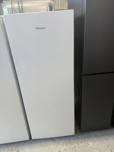 Factory second Hisense HRAF242 is a 242-litre upright refrigerator - Second Hand Appliances Geebung